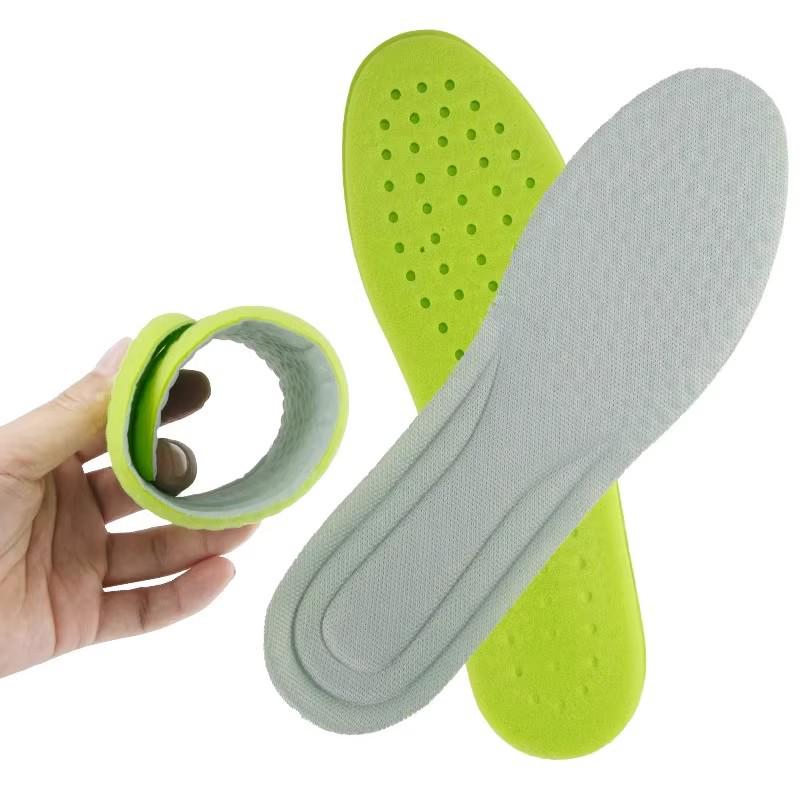 

Breathable Mugwort Insoles: Sweat-Absorbent, Deodorizing, Soft Massage Feel for Military Training and Sports 43-44