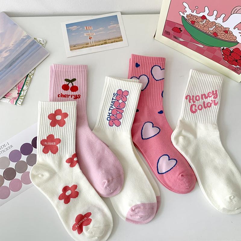 2023 koreanische süße Frau Socken süße Liebe Quadrat lustige Socken Straße Hip Hop Skateboard Happy Socks