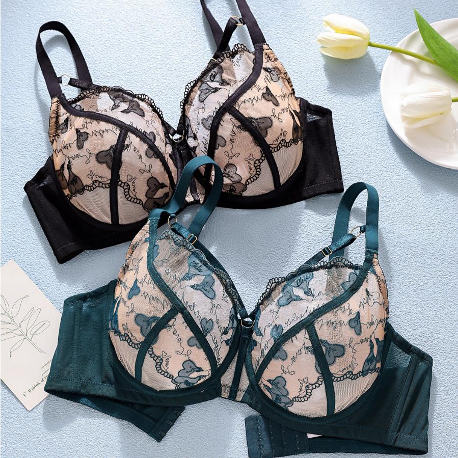 European and American Cross-chest Large Size Bra with Exquisite Embroidery Lace Flowers No Steel Ring Ultra-thin Underwear