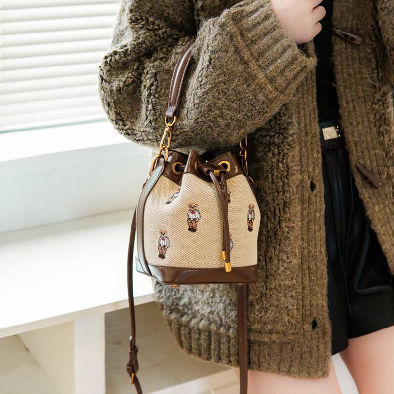 Kabelka Bucket do ruky pro ženy 2024 Nová crossbody taška Messenger s vysokou kapacitou Ruční ramenní kabelky Kabelky Psaníčko