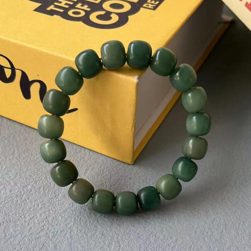Weathered Buddhist Beads Bracelet with King Kong Knot and Lotus Bodhi Design