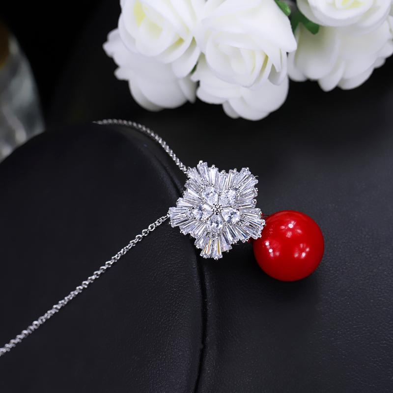 WWJ Qualitäts-Kubikzirkonia-Schnee-Blumen-rote Tropfen-Halsketten-Anhänger-Weihnachtsgeschenke