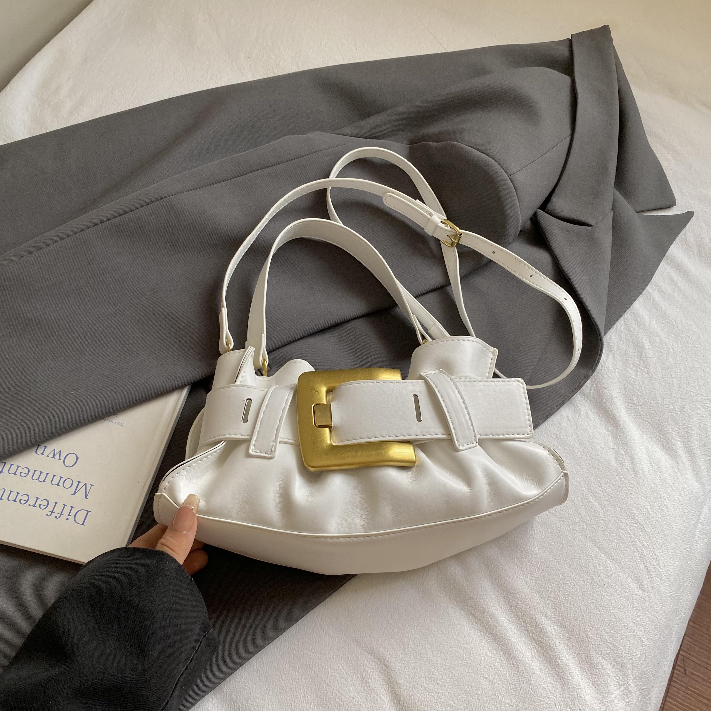 

Fashion Pleated Cloud Bag Gold Belt Buckle Design Underarm Shoulder Bag Trend Hobo Crossbody Bag Solid Pu Leather Handbag Purse 30cm)) белый