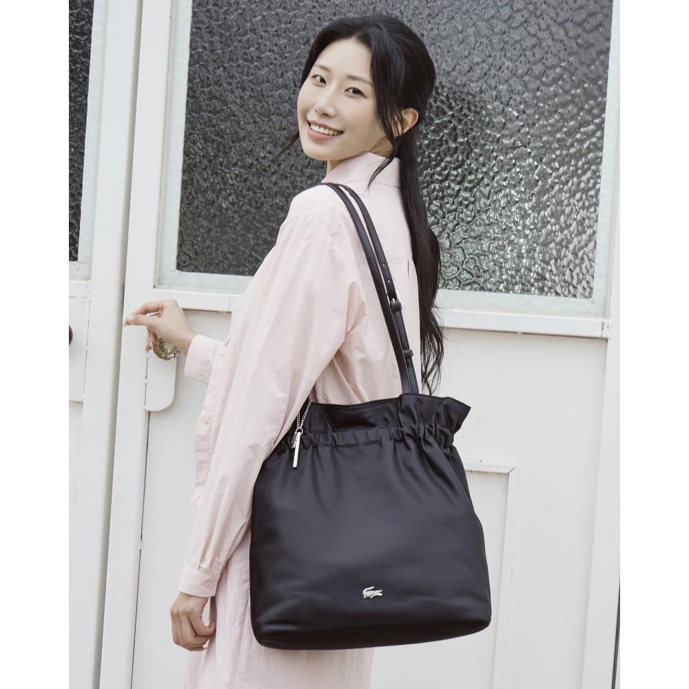 Lacoste Women's Attitude Large Moon Bag NF5385K56G000
