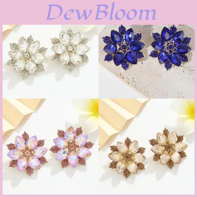 Style Crystal Flower Earring With Alloy And Gold Ear Pin For Women
