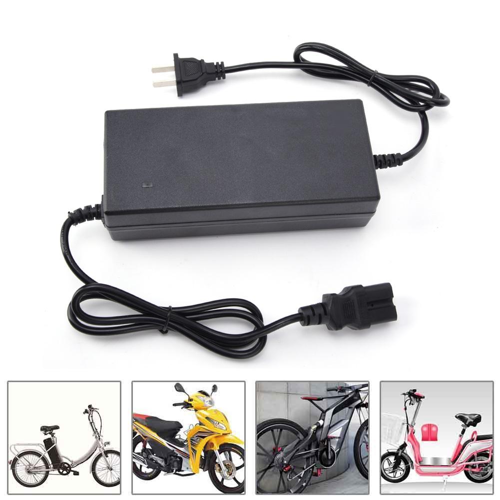 24V 20A Kunststoff Tragbares Lithium-Batterieladegerät für Elektroroller Fahrrad Ausgang DC29.4V 3A