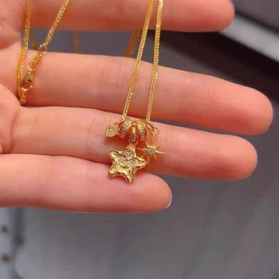 Exquisite 2025 Versatile Five-Pointed Star Rhinestone Necklace: Luxury & Elegance for Women