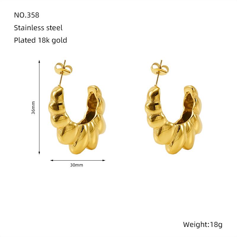 Übertriebene C-förmige Croissant Edelstahl Ohrstecker - Nische High-End Damen Ohrschmuck.