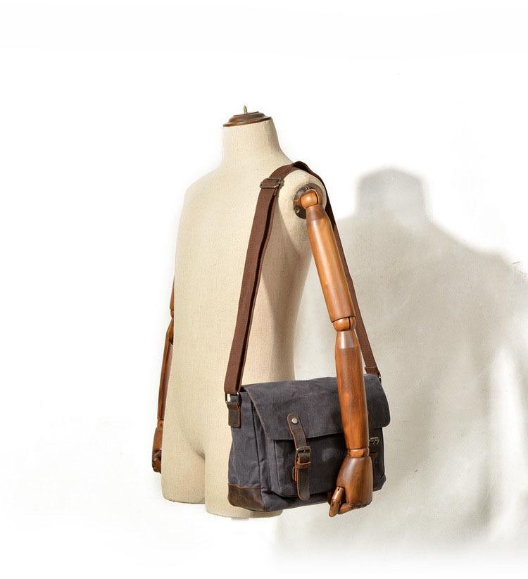 Men's Oil Wax Canvas and Leather Water-Repellent SLR Camera Shoulder Bag