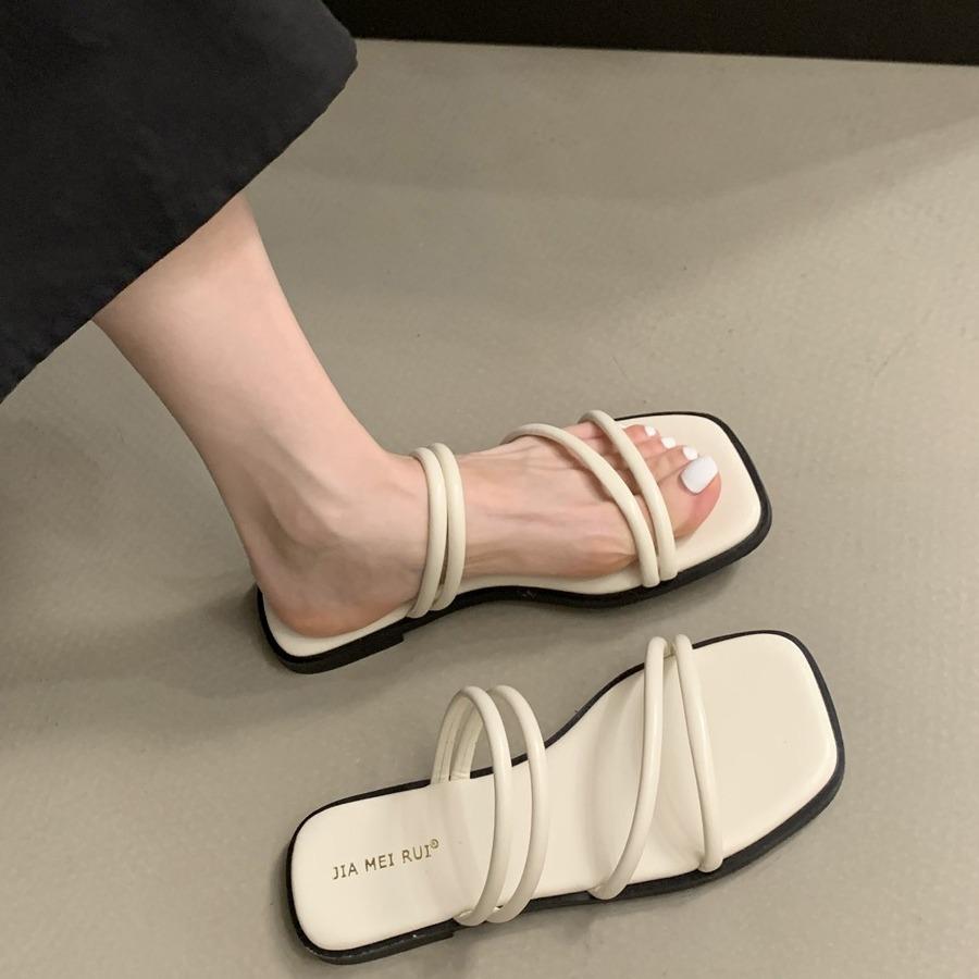 Evening wind one-word slippers women wear in summer 2025 new fairy retro strap flat sandals