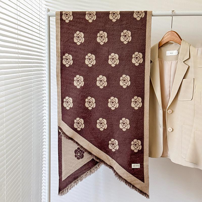 Luxus Damen Weicher Winter Kaschmir Dreiecksschal Mode Kamelie Warmer Schal Und Wickel Bandana Pashmina Damen Schals