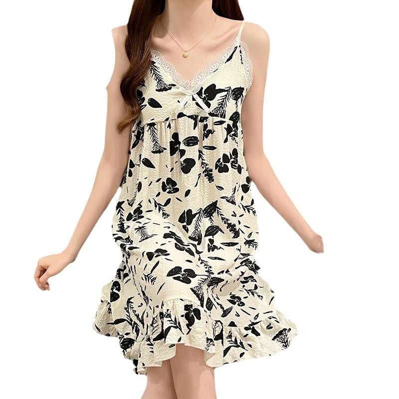 Summer V-Neck Nightdress with Chest Pads - Sexy Bubble Cotton Spaghetti Strap Style: Loose Fit Homewear for Women