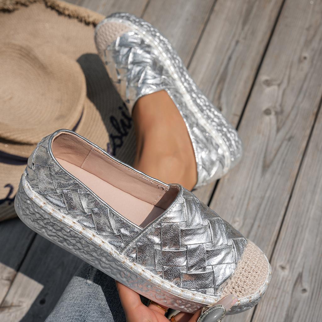 Fashion Women Flats Casual Sneakers Fashion Summer Breathable Designer Shoes Lightweight Anti-slip Walking Sneakers Zapatos De Mujer