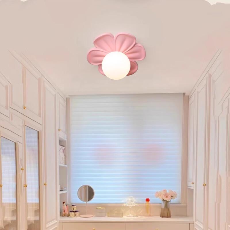 Moderne minimalistische Blumenwandleuchte