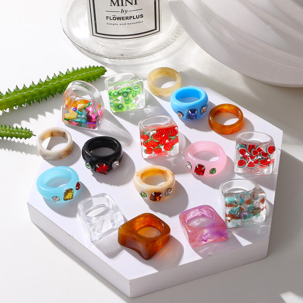 Evropská a americká módní bižuterie Bohemian Transparent Resin Fruit Square Ring Dámský akrylový prsten