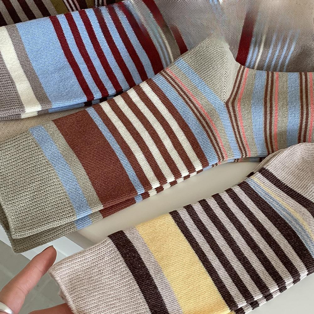 Striped Pile Pile Socks for Women's Mid-calf Retro School Style Autumn and Winter Color-blocked Boneless Thigh-high Socks