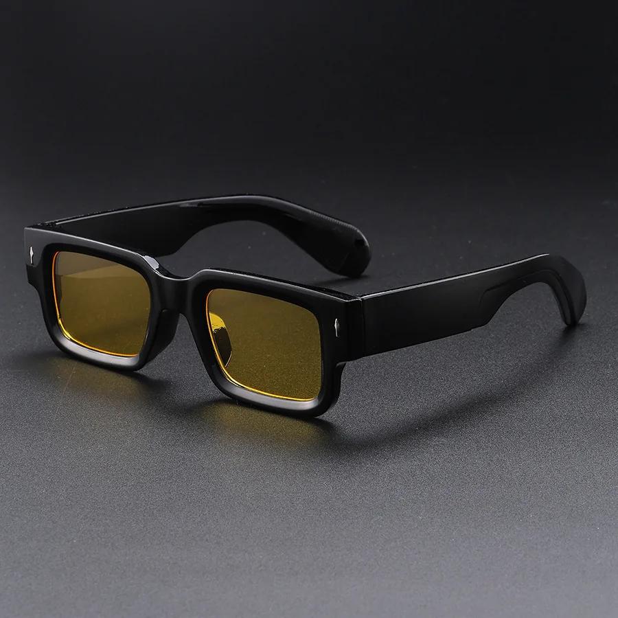 Vintage Square Sunglasses Women Men Retro Rivet Glasses Designer Fashion Black Mirror UV400 Eyewear