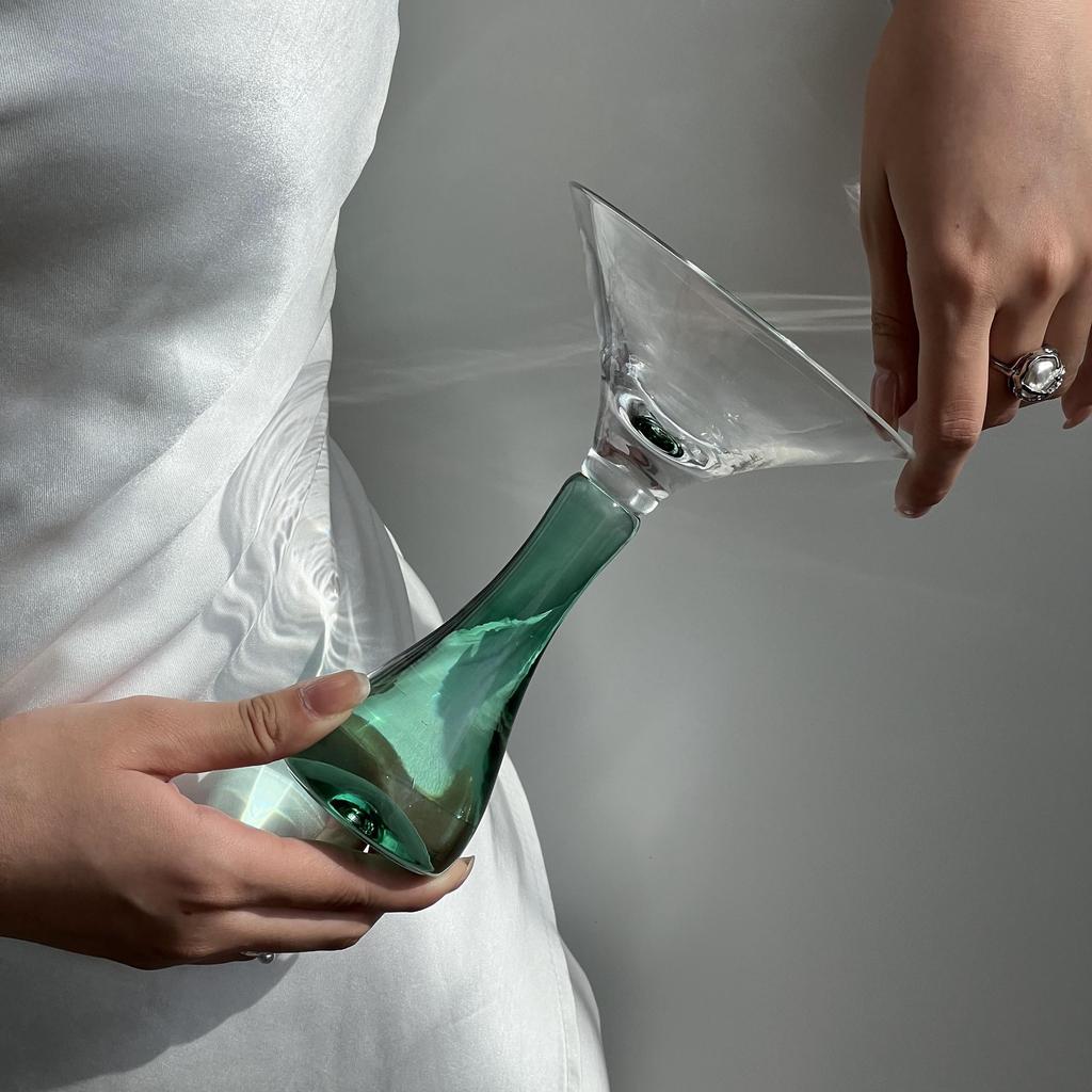1pc Mushroom Design Cocktail Glass Clear Green Wine Glass Creative Champagne Glasses Drinking Cups For Bar Pub Club Restaurant Home Use Drinkware