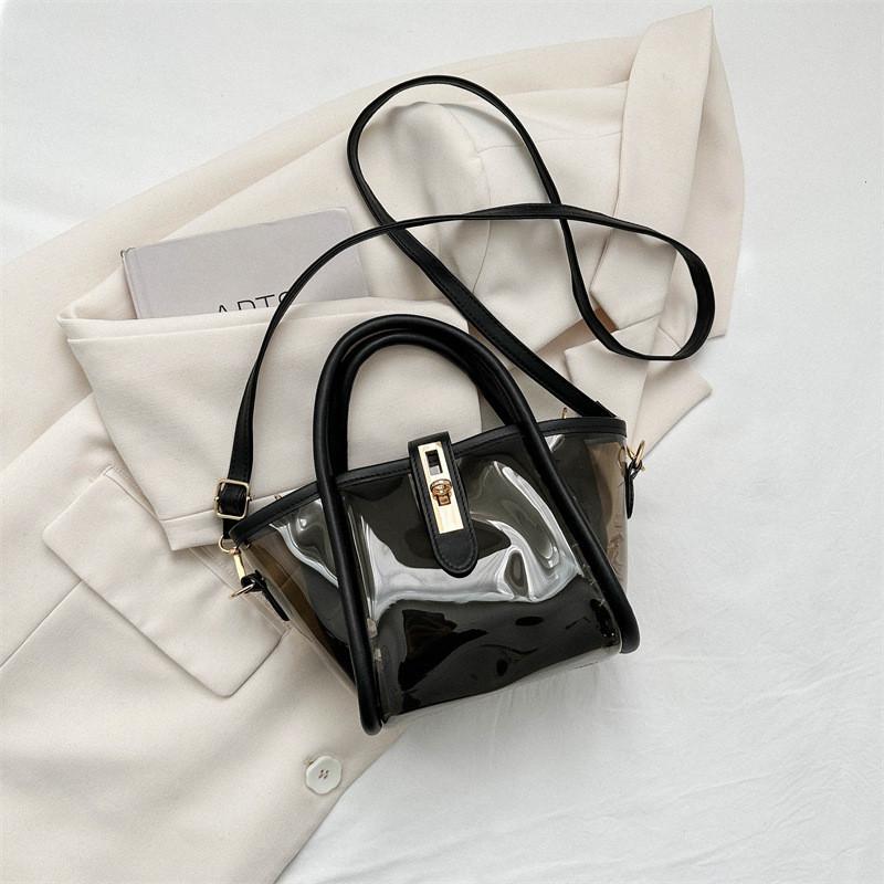 

Trendy Pvc Bucket Bag For Women Fashionable Summer Shoulder Bag With Lock Closure чёрный
