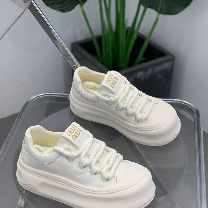 High-value Thick-soled White Shoes for Women's 2025 Autumn New Versatile Popular Big-head Sports Heightening Casual Shoes