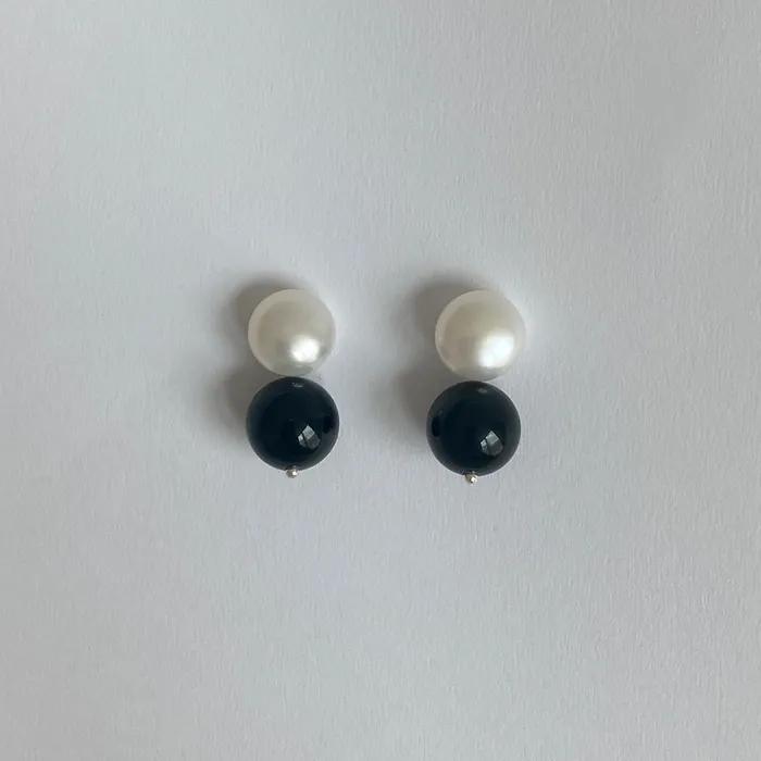 Double Onyx Earring