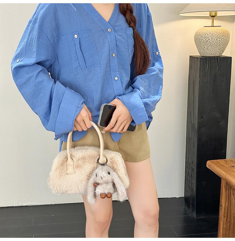 Solid Color Faux Fur Women's Small Shoulder Bag Simple Handle Crossbody Bag Casual Female Clutch Purse with Cute Rabbit Pendant