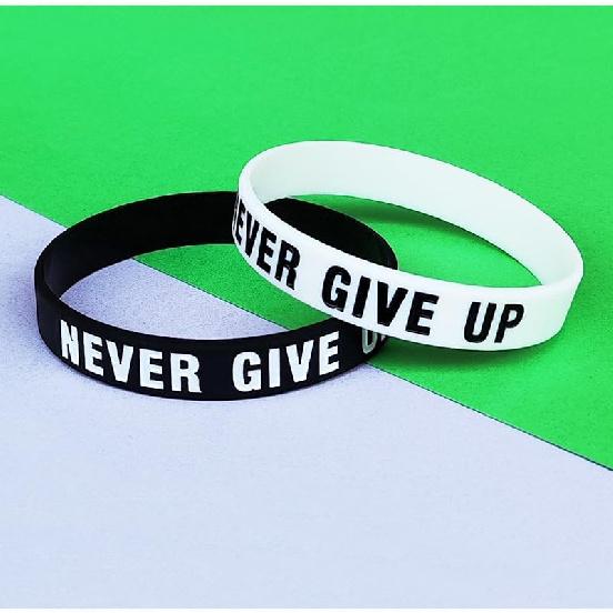 Yocoyee Never Give Up, You are Awesome, Rubber Bracelet pirational Motivational Silicone Wristbands for Women and Men