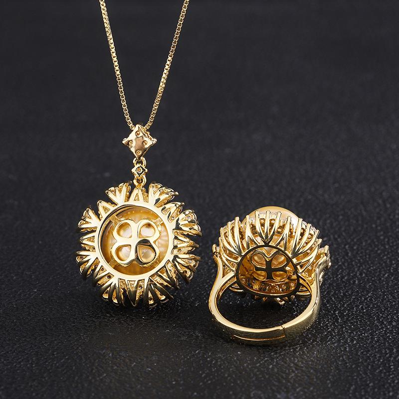 Jewelry Inlaid With Gold Beads, Light Yellow Gold With Diamonds, Ring Pendant Set, Beads 16Mm 14Mm