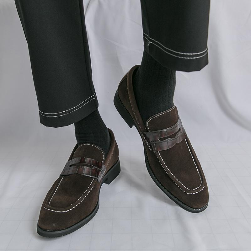 Fashion Brand Mens British Style Loafers Shoes Casual Slip-on Shoes Fashion Classic Round Toe Soft Suede Leather Business Dating Shoes