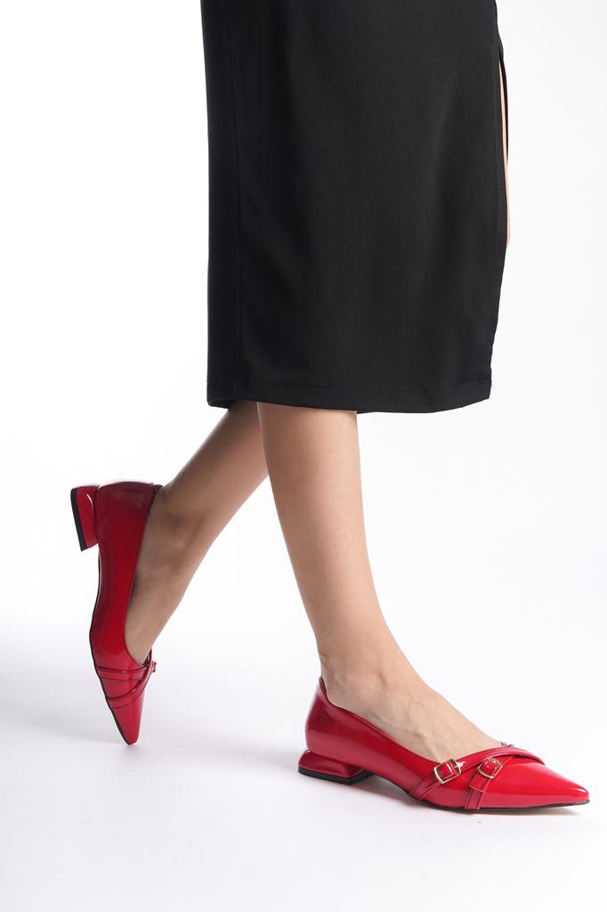 Damen Ballerinas Emilia Schwarz Lackleder Klassische Ballerinas mit Absatz