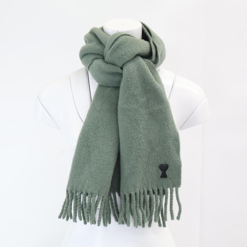 AMIalexandremattiussi USF421.AW0059 Leather Logo Patch Fringe Scarf greenUsed