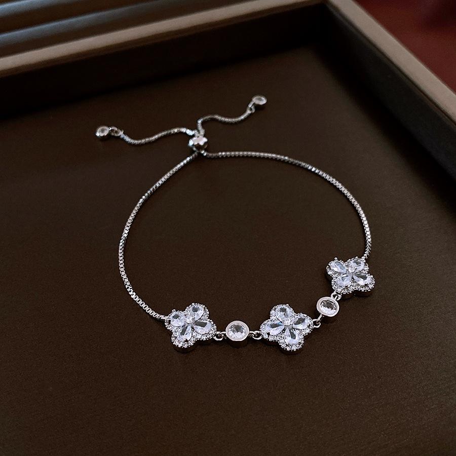 Zircon Flower Simple Niche Bracelet Light Luxury High Sense Fashion Versatile Bracelet Temperament Personalized Jewelry Women