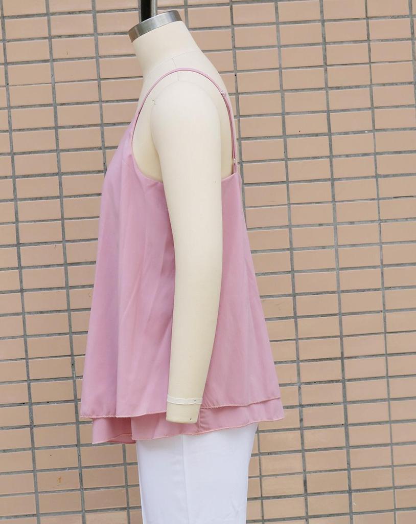 Evropská a americká letní móda 2023: Dámské volné topy a vesty na ramínka