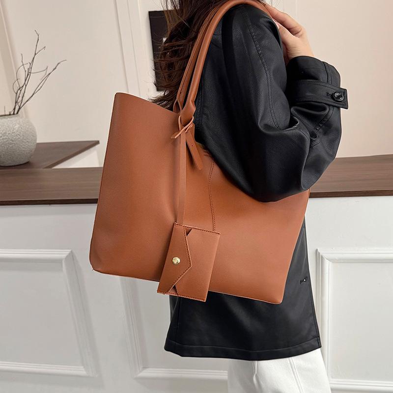 Women Large Capacity Solid Color Casual Pu Shoulder Tote Bag For Daily Use