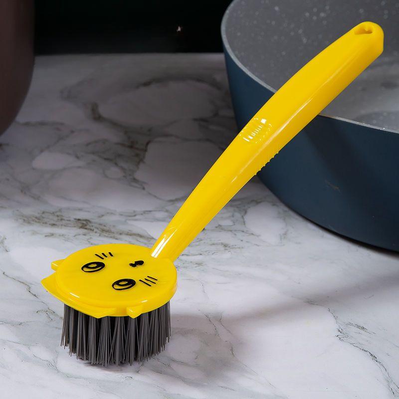 

Щетка для мытья кастрюль не повреждает кастрюлю, не прилипает к маслу, имеет длинную ручку, чистит кастрюлю, чистит кастрюлю и убирает на кухне 3