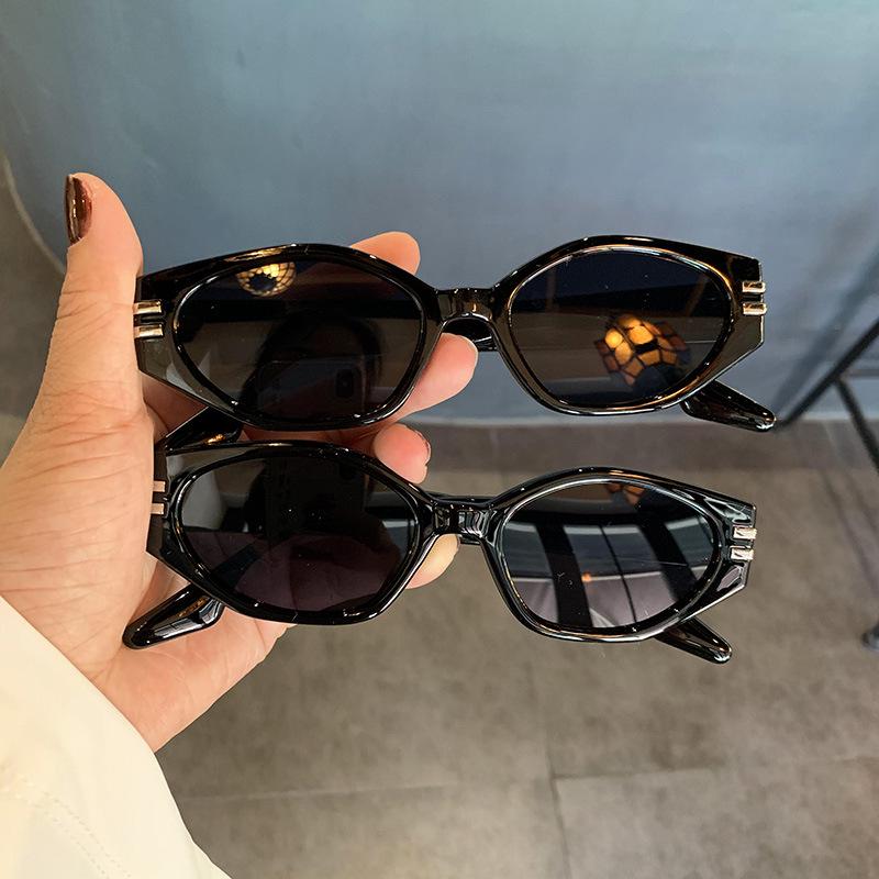 Hong Kong Style Unisex Retro Sunglasses - Trendy Nightclub Fashion