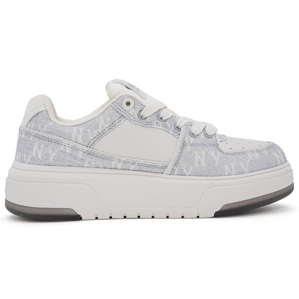 New MLB New York Yankees Anti Slip Wear Resistant Low Top Skateboard Shoes Unisex Gray 3ASXS015N-50GRS