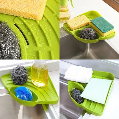 Cucina triangolo mensola lavello scolapiatti bagno sapone spugna portaoggetti