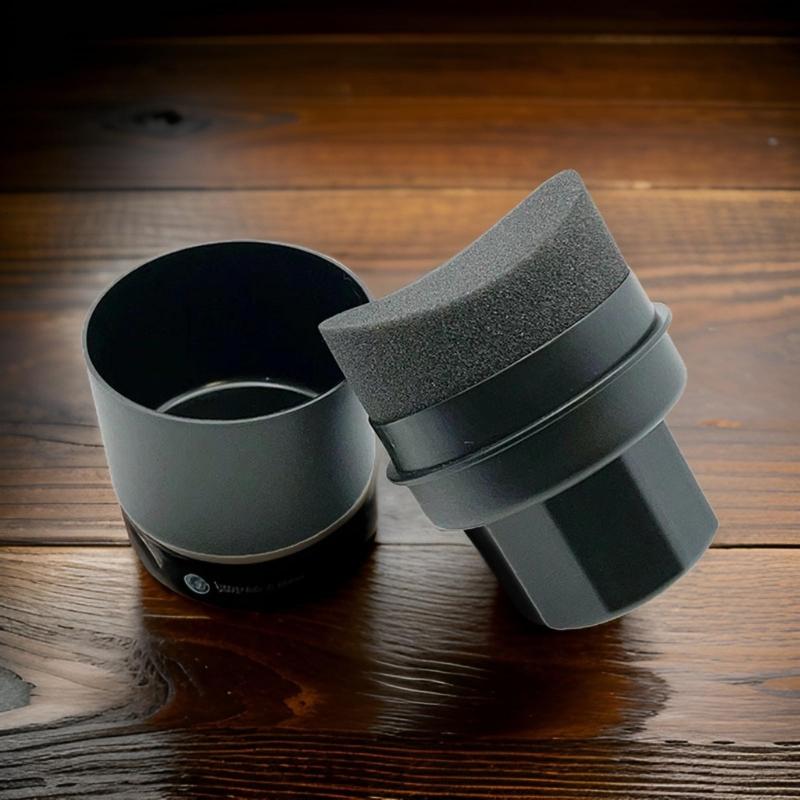 Tire Dressing Applicator Pad Car Tire Detailing Sponge Detailing Brush with Lid Tire Waxing Sponge Tire Cleaning Tools