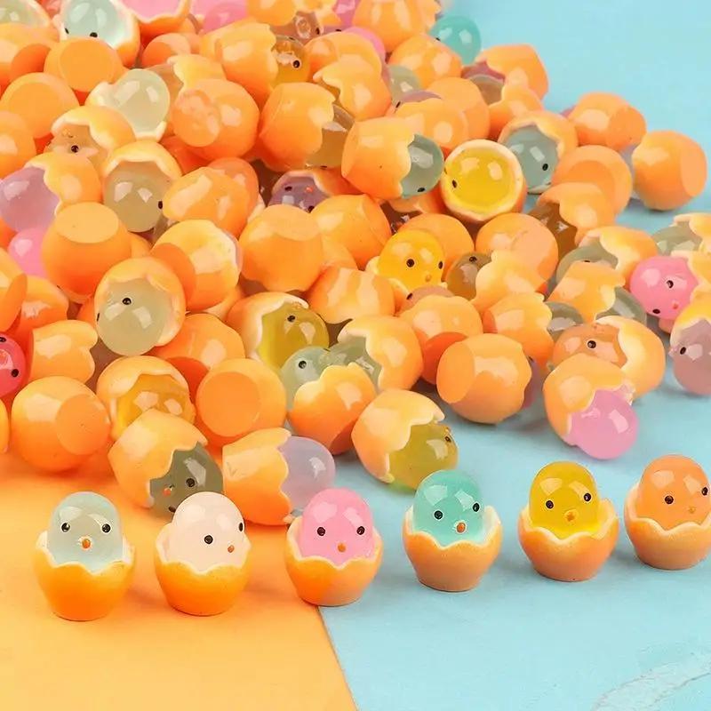 Cartoon Glow-in-the-Dark Chicken Resin Accessories for Car Decoration Kawaii Accessories Fairy Garden Miniatures Decor