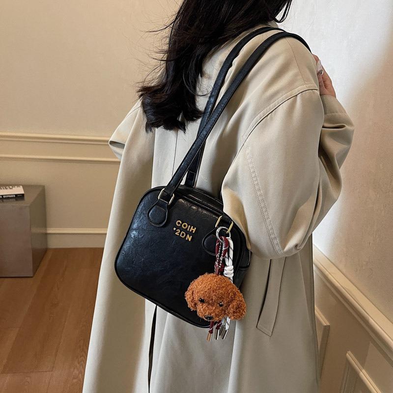 High-end niche bag women's new retro fashion shoulder underarm bag versatile small square bag