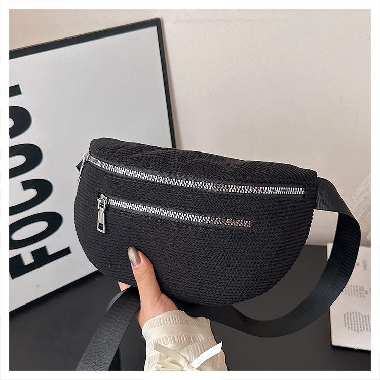 

Trendy women s bags, street trend corduroy fanny packs, simple casual breast bags, large-capacity shoulder messenger bags чёрный