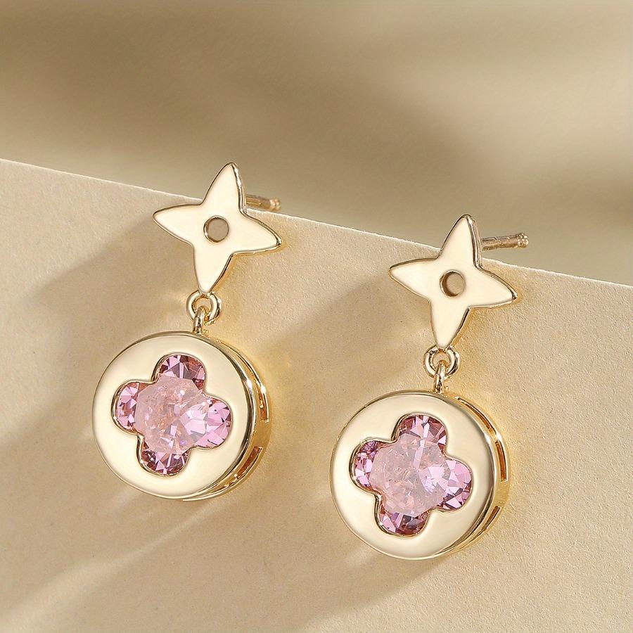 New Round Star Earrings Are Suitable for Wearing At Banquets and On A Daily Basis.