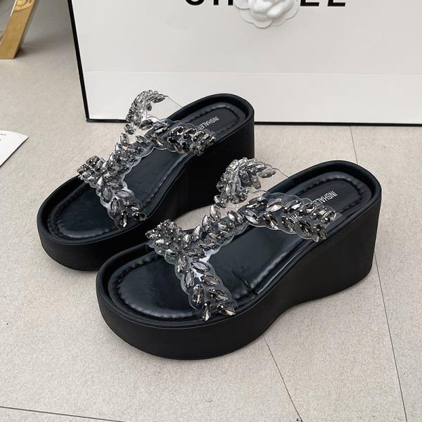 Fashion Slippers Casual Women's Shoes With Platform Slides Pantofle Luxury Soft Summer 2025 Fashion  Shoes Women Slippers Casual Pantofl
