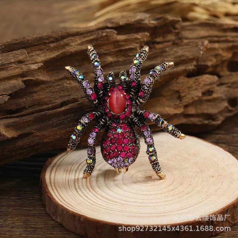 Sparkling Crystal Spiders Pin Jewelry Statement Rhinestones Encrusted Spiders Brooch Ornament Trendy Lapel Pin Accessory