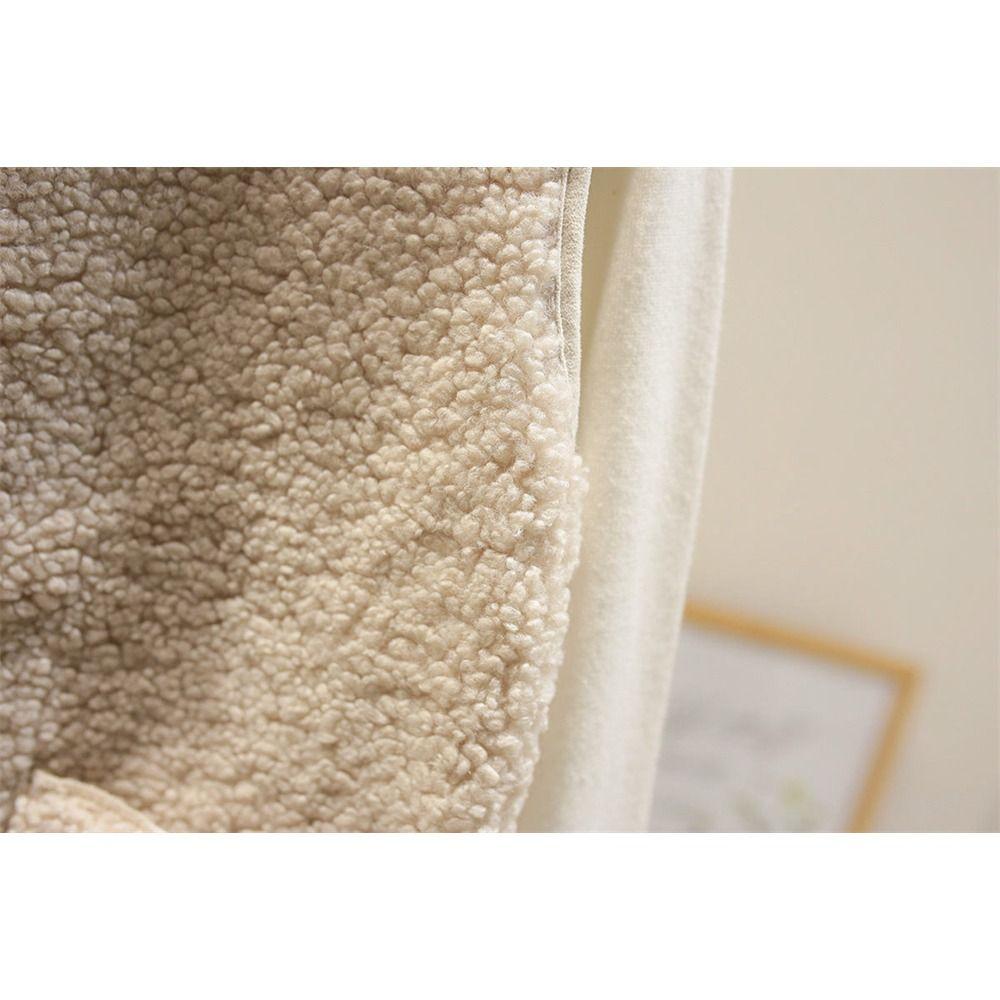 Winter Fleecewesten aus Lammhaar Warme Dicke Ärmellose Jacke Mode Knopf Weste für Damen