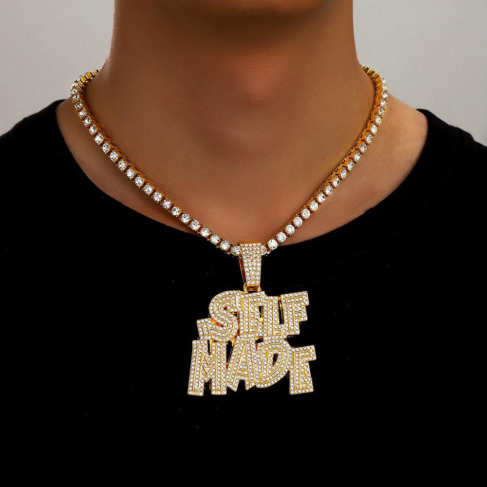 Heißer Verkauf Neues Produkt Vollbesetzter Diamantbuchstabe SELFMADE Legierung Anhänger Personalisiertes Logo Hip Hop Halskette Herrenhalskette