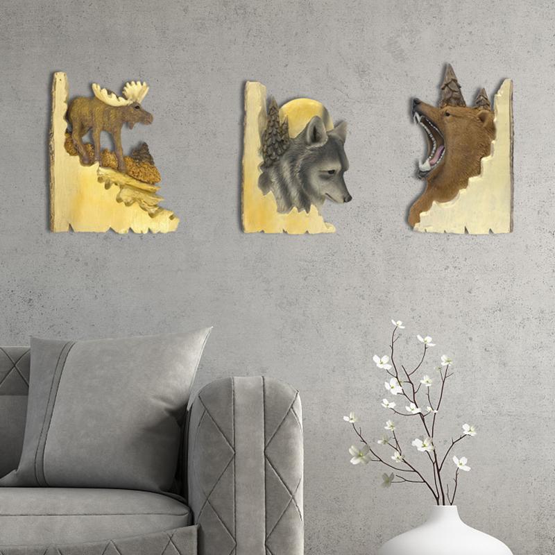 New Animal Carving Handcraft Wall Hanging Sculpture Wood Raccoon Bear Deer Hand Painted Decoration for Home Living Room Gifts