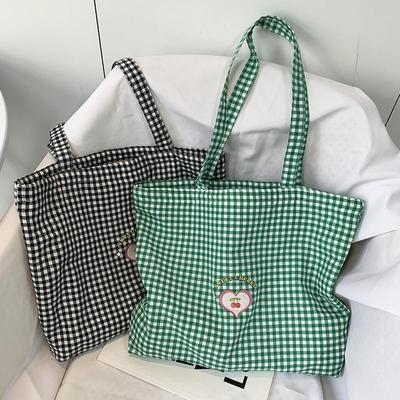 Nuovo Zaino a Quadri Rossi e Bianchi in Stile Estivo: Ispirazione Coreana, Fresco, Leggero Letterario per Studenti Universitari Trendy