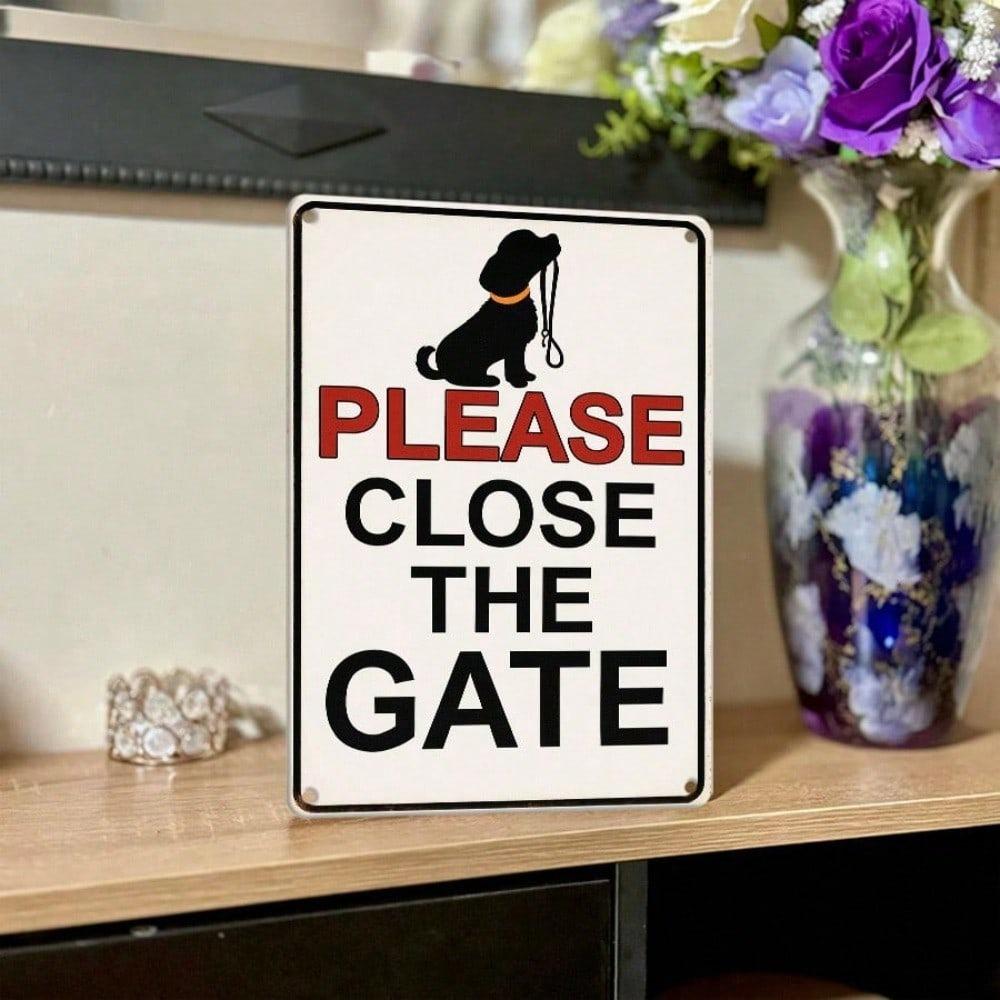1pc Retro Please Close The Gate Tin Sign, 2D Flat Metal Wall Decor for Indoor Outdoor, Vintage Farmhouse Gift for Men Women